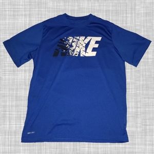 Boys XL Nike Dri Fit T-shirt